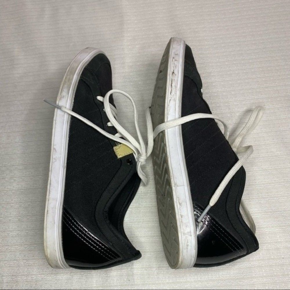 Adidas Black White Low Top Slvr Sneakers Mens 7 - Picture 7 of 10